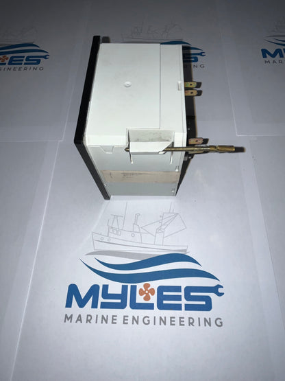 Pre owned - MTU TACHO EA 96X96.2 s | W S4 DW  0…+10 V;0-2500 min-1 ; 0035364710 - Myles Marine Engineering 